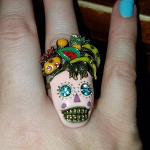 Betsey Johnson sugar skull ring sz 7